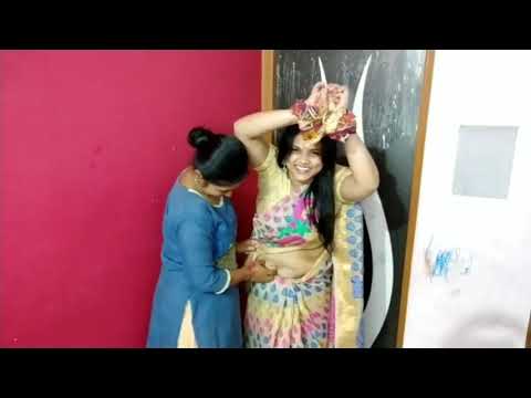Navel Tickle in saree | Navel Tickle videos new | Navel Tickle